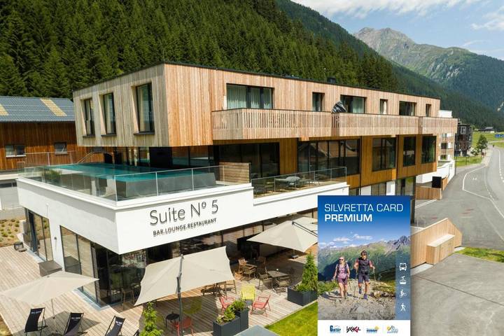 Appart’hôtel pour 6 personnes, avec sauna et jardin ainsi que piscine et vue, animaux acceptés