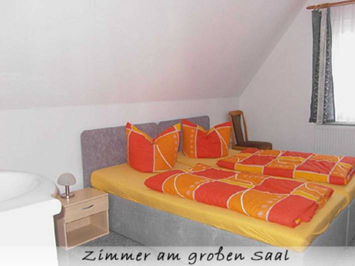 Ferienwohnung für 4 Personen, mit Garten und Terrasse sowie Sauna und Seeblick, kinderfreundlich in Nationalpark Vorpommersche Boddenlandschaft - 3