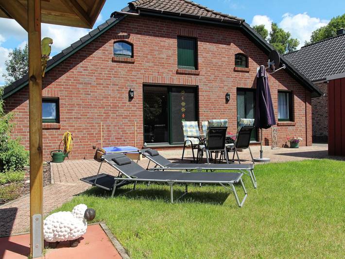 Ferienhaus für 5 Personen, mit Terrasse und Garten an der Nordsee - 2