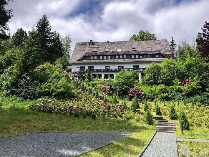 Ferienhaus für 40 Personen, mit Balkon und Terrasse in Winterberg