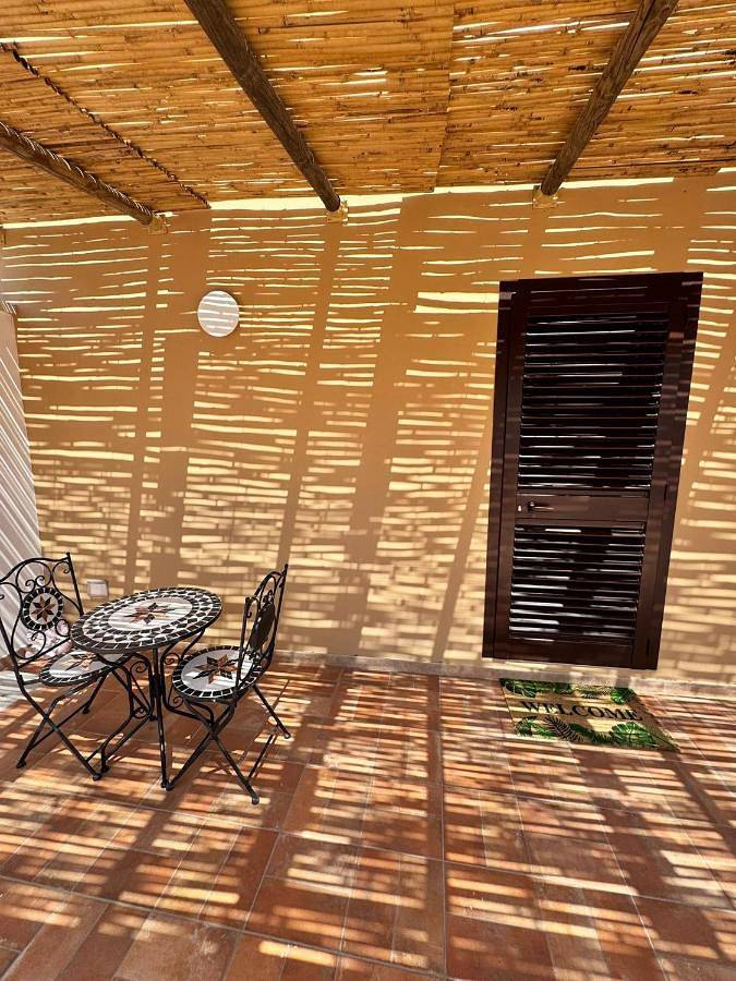Casa vacanza per 2 persone, con panorama e giardino, con animali domestici in Campi Salentina