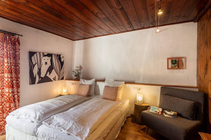 Chambre d’hôte pour 3 personnes, avec jardin dans le Cantal - 4