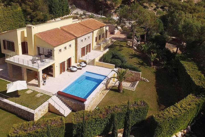 Finca für 6 Personen, mit Garten in Canyamel