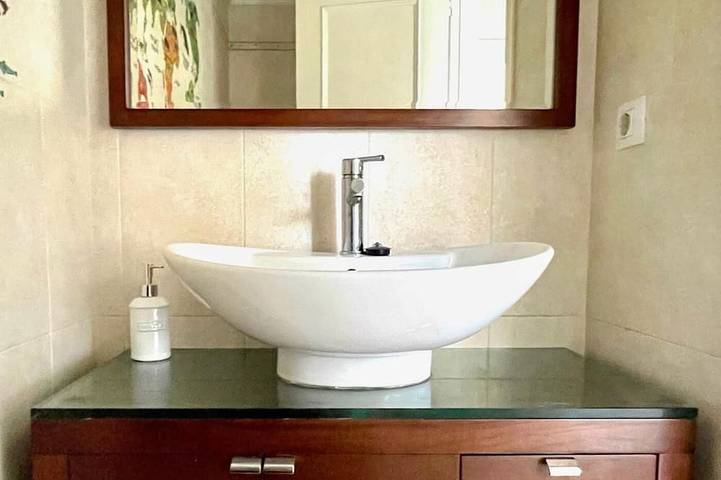 Entire apartment, Rental unit in Cantabria · ★New · 2 bedrooms · 3 beds · 1.5 baths in Piélagos, Cantabrian Coast