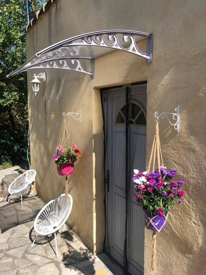 Gîte pour 4 personnes, avec piscine et jardin à Fuveau - 3