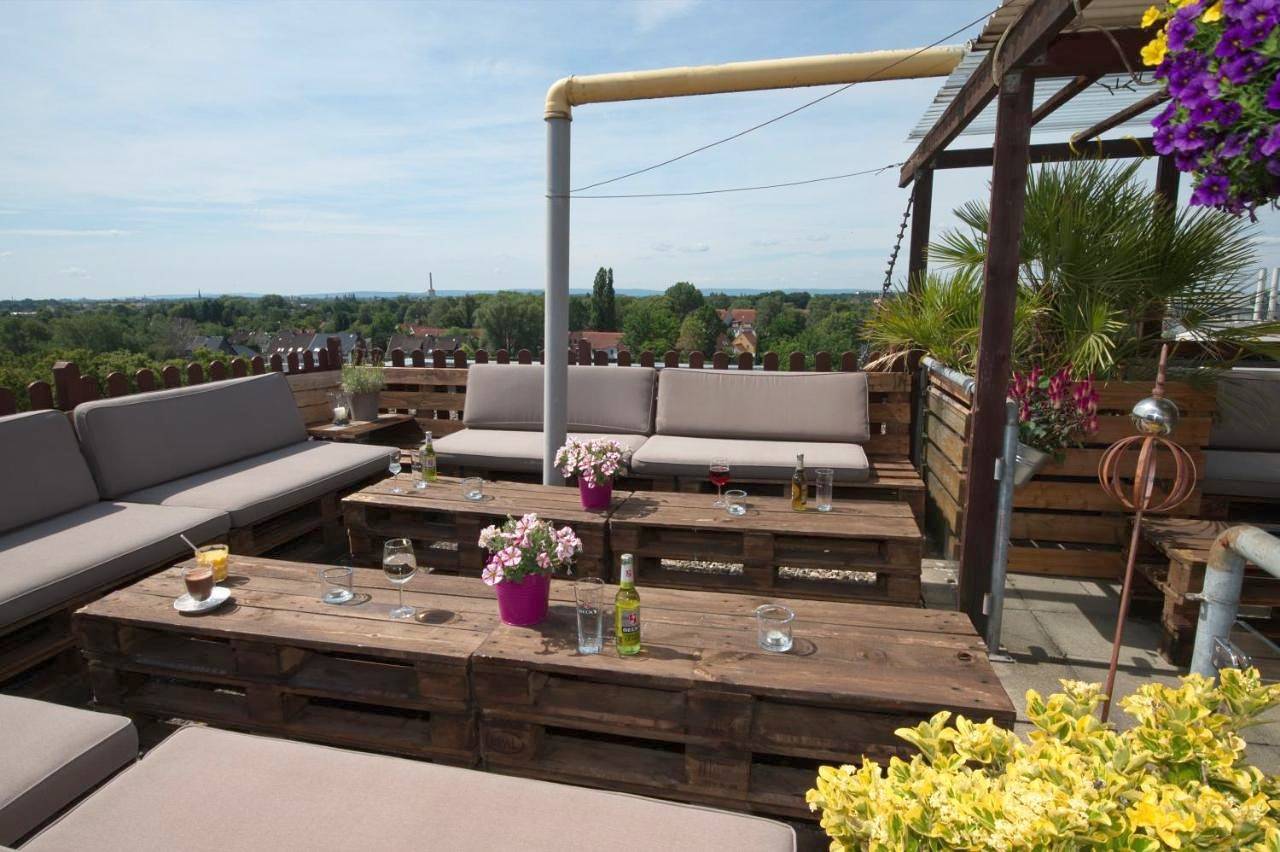 Hôtel pour 2 personnes avec terrasse in Herrenhausen-Stöcken, Hanovre