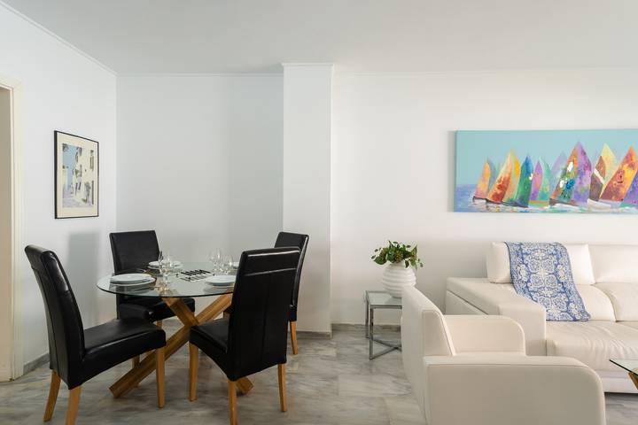 Ferienhaus für 4 Personen, mit Kinderpool und Garten sowie Balkon in Marbella - 4