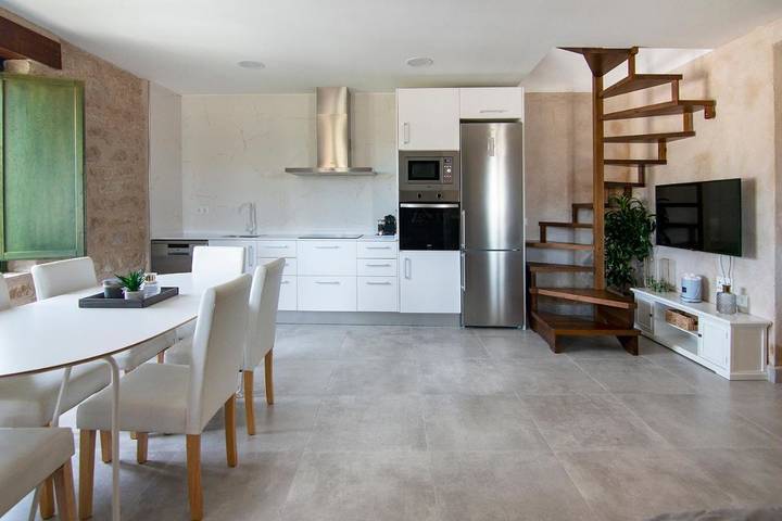 Location de vacances pour 12 personnes, avec vue ainsi que piscine et jardin à Alcañiz - 2