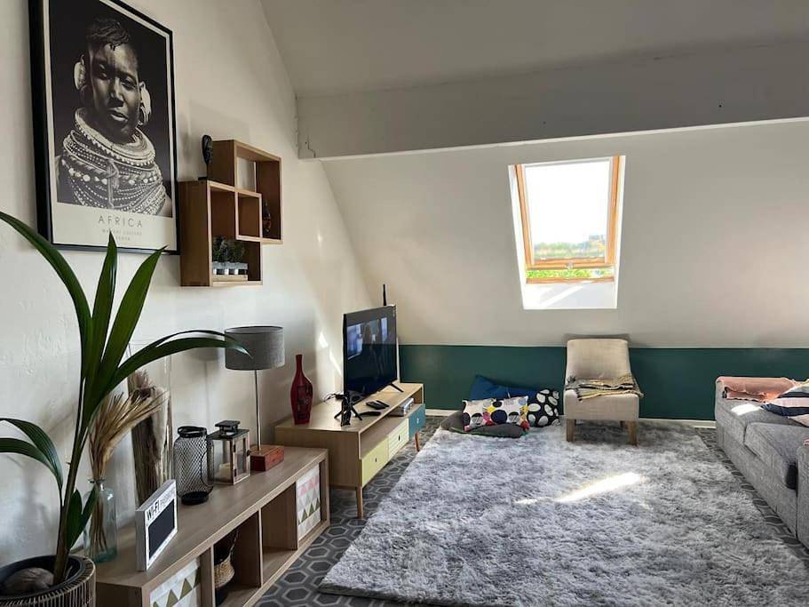 Appartement entier, Three-Bedroom Apartment in Amiens, Région d'Amiens