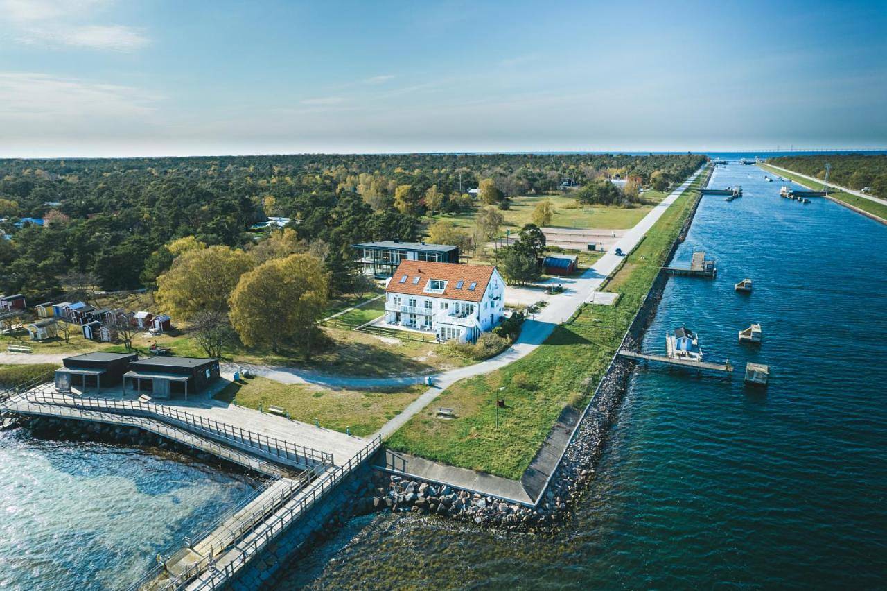 Strandvillan Ljunghusen in Höllviken, Vellinge