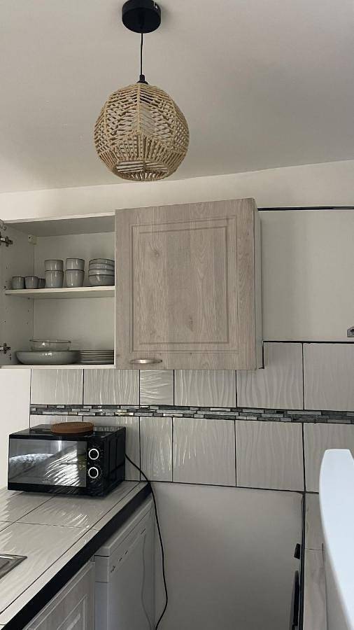 Appartement entier, Appartement Cozy avec terrasse - Famille - Télétravail - Interim in Les Pennes-Mirabeau, Côte méditerranéenne (France)