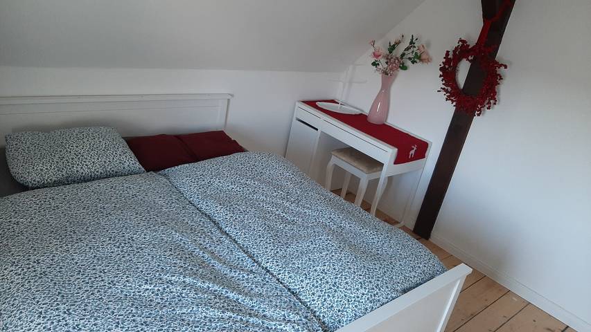Ferienwohnung für 2 Personen, mit Terrasse und Garten in Laage - 2