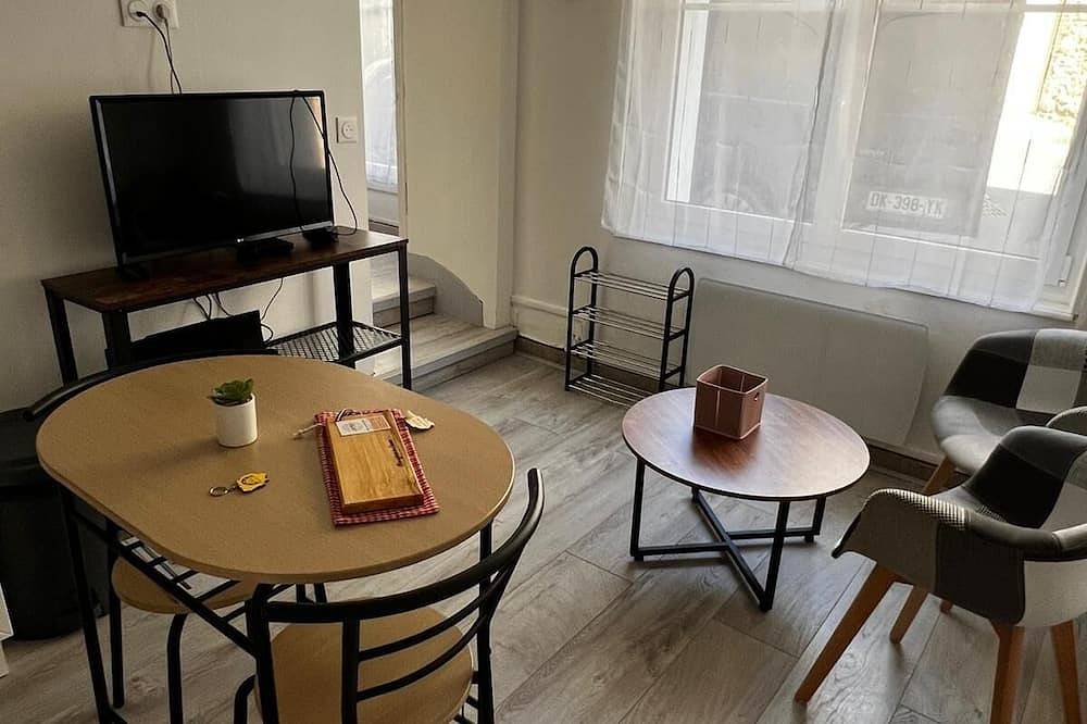 Appartement entier, Appartement calme et pratique in Évaux-les-Bains, Région d'Aubussargues