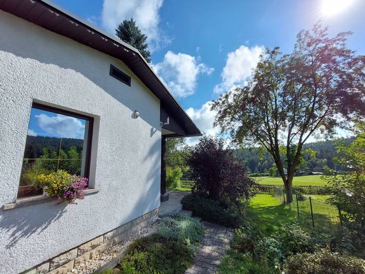 Am Wald gelegenes Ferienhaus "Wolf" mit Kamin in Bad Elster, Chemnitz und Umgebung