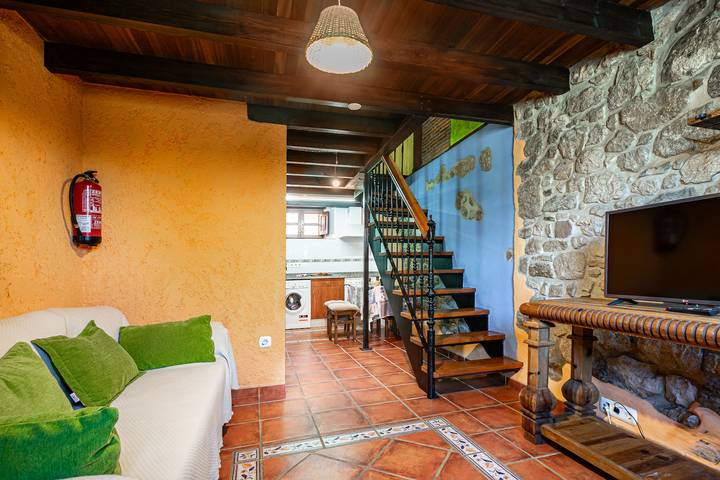 Chalet para 5 personas, con balcón en Comarca de Oriente - 4