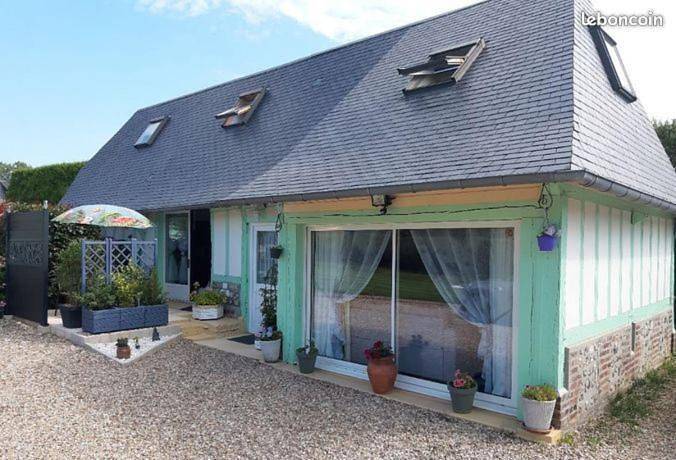 Gîte pour 5 personnes, avec terrasse, animaux acceptés dans Bouquetot