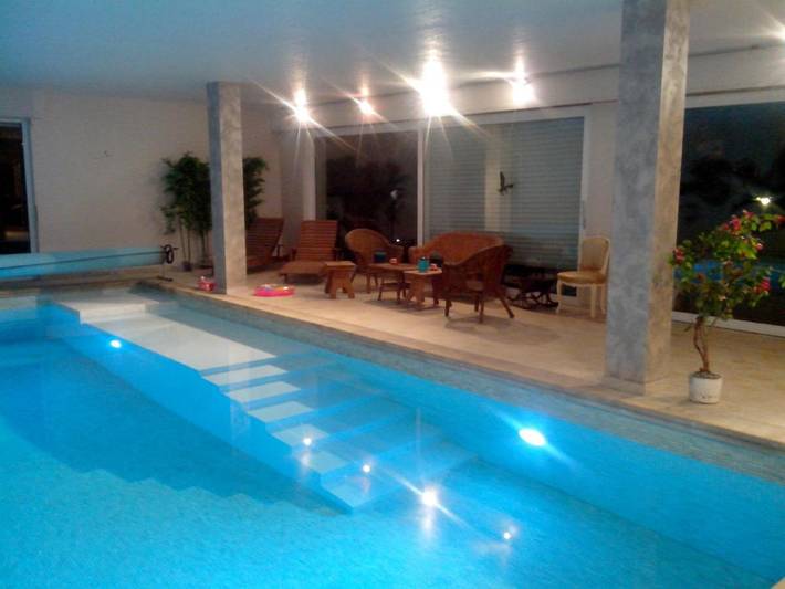 Apartamento de vacaciones para 4 personas, con terraza y piscina - 1