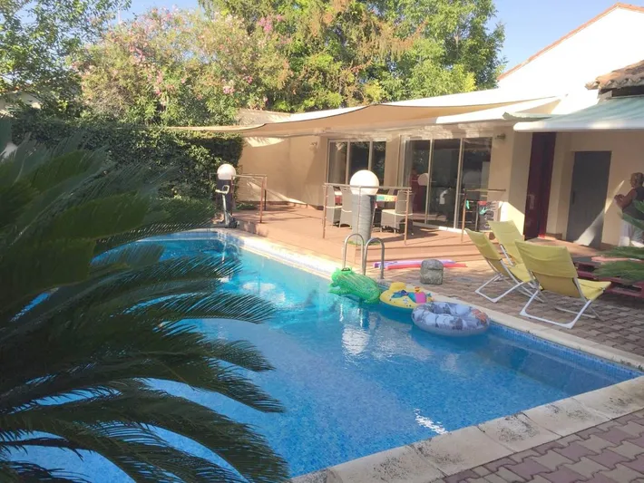 Ferienwohnung für 2 Personen, mit Pool und Garten sowie Ausblick - 1