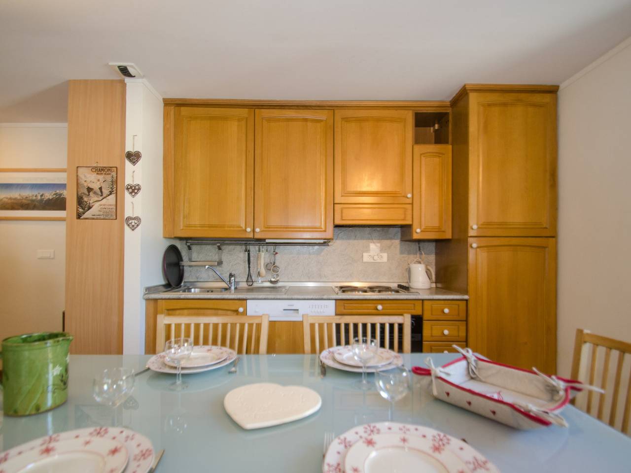 Entire apartment, Central quiet apartment with terrace, Mont-Blanc view, Chamonix in Brevent-Flegere, Chamonix-Mont-Blanc