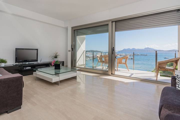 Apartamento de vacaciones para 5 personas, con vistas al mar y balcón/terraza - 1