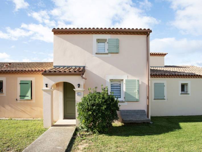 Location de vacances pour 4 personnes, avec jardin à Homps