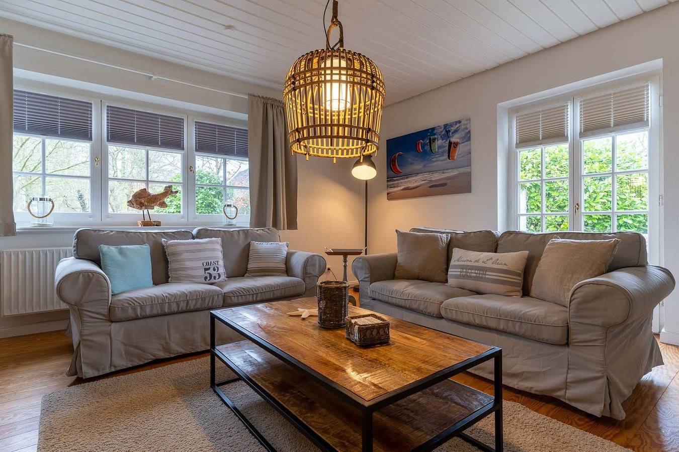 Ganze Wohnung, 3-Zimmer Fewo mit Hund im romantischen Reetdachanwesen Hus op de Dün in St. Peter-Ording, Eiderstedt