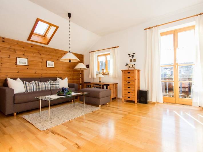Ferienwohnung für 2 Personen, mit Garten und Ausblick in Geigenbaumuseum Mittenwald - 4