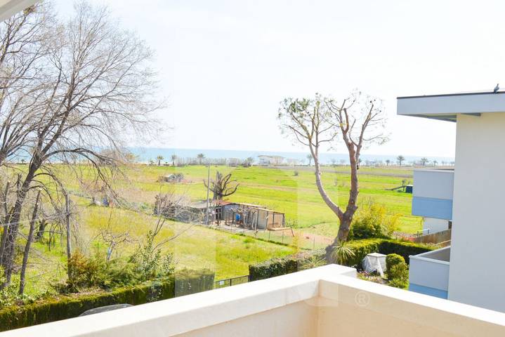 Appartement entier, Residenza Pioppeto - Appartement de trois pièces, Scerne in Scerne, Pineto