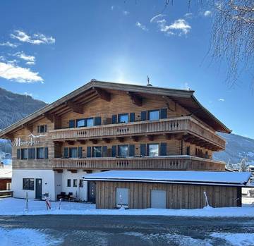 Ferienwohnung für 4 Personen, mit Garten und Ausblick, mit Haustier in Jochberg
