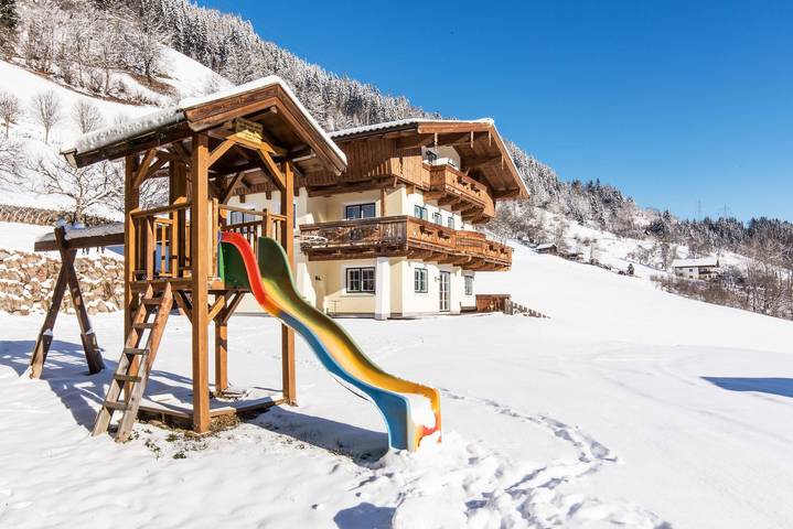 Ganze Ferienwohnung, App. Sternenhimmel, 2. Stock Nr. 3 in Goldegg, Ski Amadé
