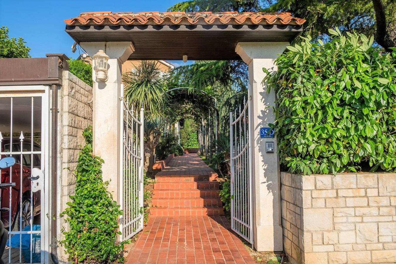 Villa Alberi with pool in Umag, Umag und Umgebung