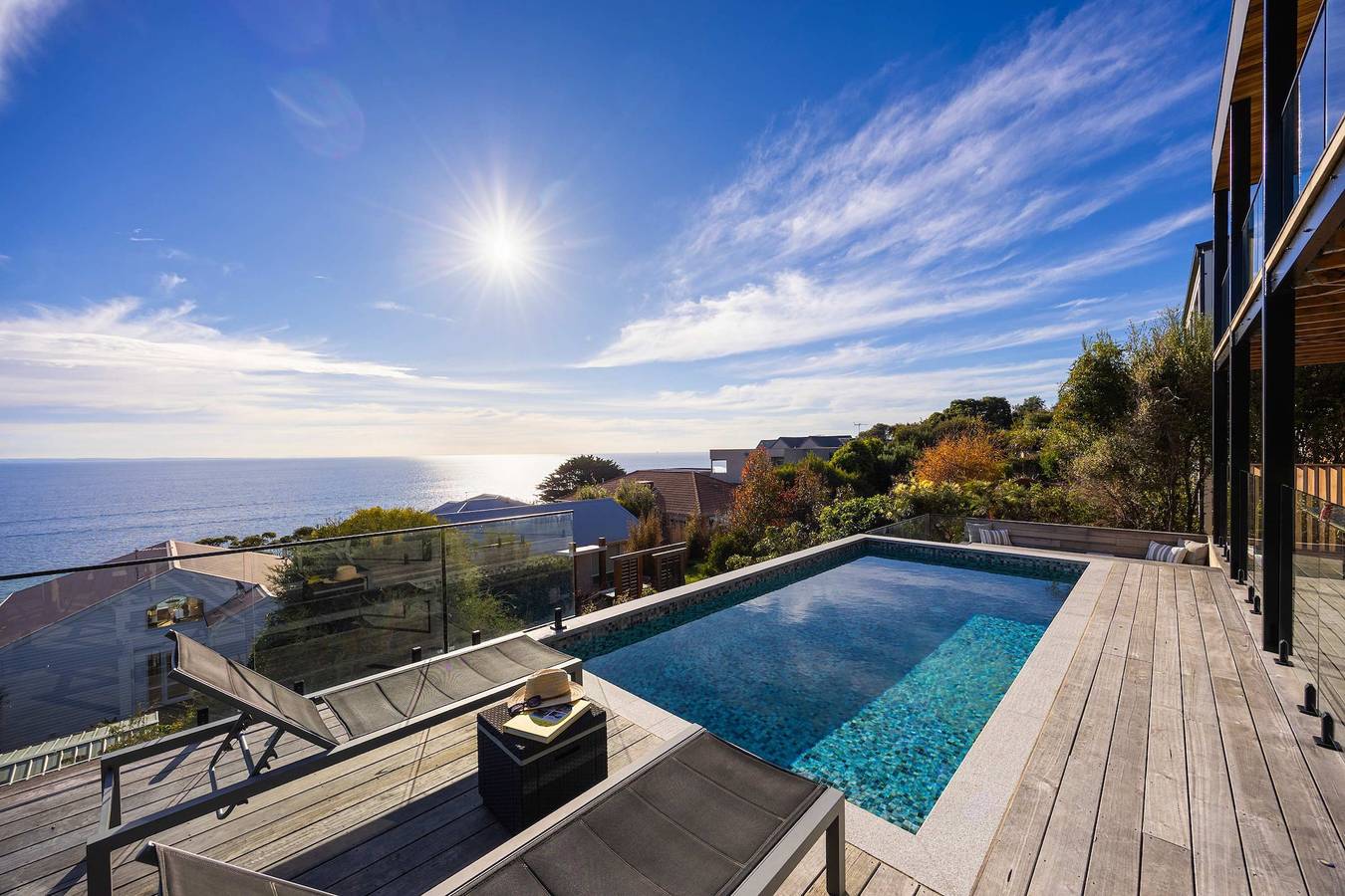 Azure Horizon   Gas Heated Pool with Stunning View in Melbourne, Mornington Peninsula
