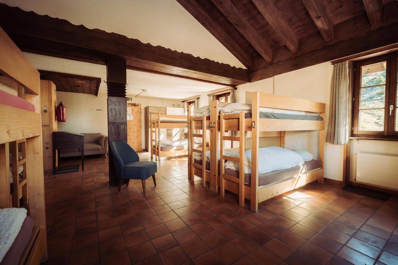 Standard Triple Room in Zermatt, Alpes valaisannes