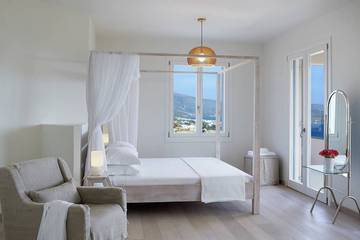 Villa for 32 People in Elounda, Lasithi, Photo 1