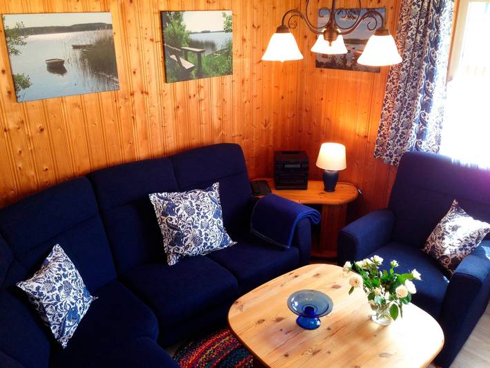 Ferienhaus für 8 Personen, mit Terrasse und Garten in Userin - 3