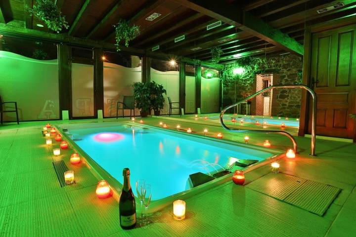 Apartamento para 2 personas, con sauna además de jacuzzi y jardín en Alto Campoo