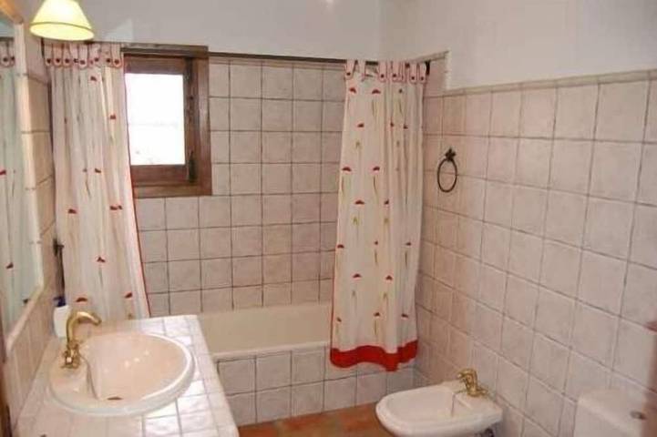 Casas de Cantoblanco 2, piscina privada, para 6 personas in Los Romanes, Benamargosa