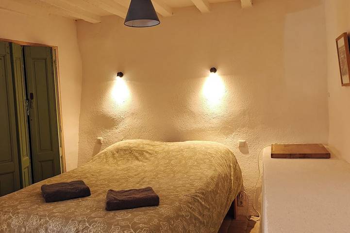 Gîte pour 2 personnes, avec terrasse à Nohèdes - 2