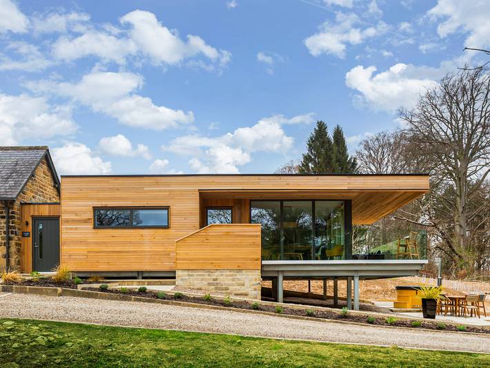Log cabin for 6 people, with Garden in Leeds