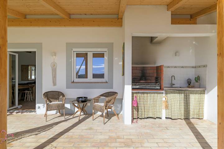 Location de vacances pour 14 personnes, avec jardin à Melides - 4