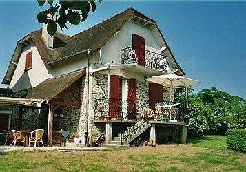 Location de vacances pour 2 personnes, avec piscine et jardin en Corrèze - 3