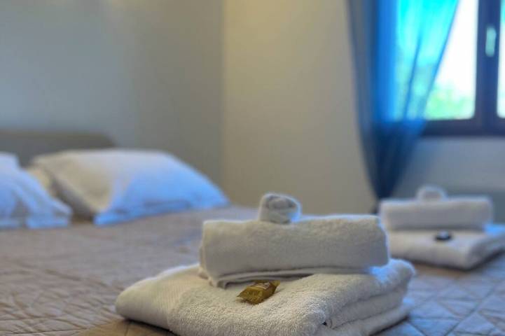 Villa con piscina privada y parking, jardín privado, capacidad máxima 10 pers. in Saint Antoine (Ghisonaccia), Ghisonaccia