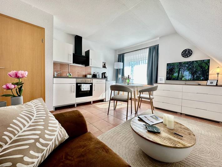 Ferienwohnung für 2 Personen, mit Garten und Seeblick - 1