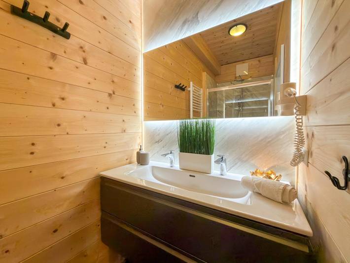 Gemütliches Ferienhaus Nahe Nassfeld Skigebiet in Hermagor-Pressegger See, Bezirk Hermagor