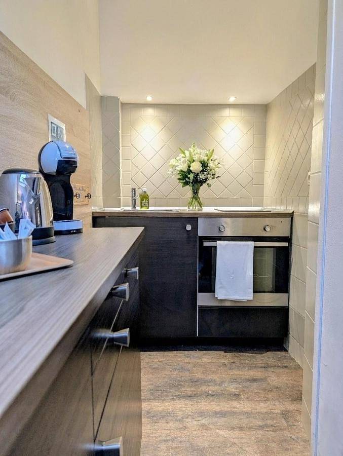 Appartement entier, Le Petit Hameau de Chantilly - Studio 4 pers Chic et Charme au Coeur de Chantilly - Classé 3 étoiles in Chantilly, Oise
