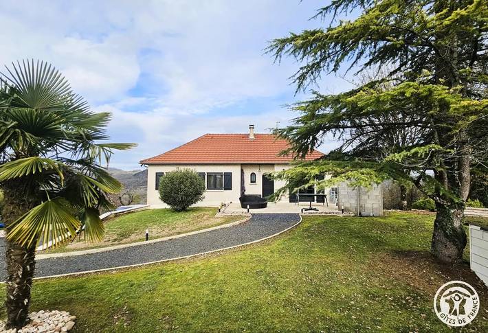 Gîte pour 6 personnes, avec terrasse à Meyssac - 4