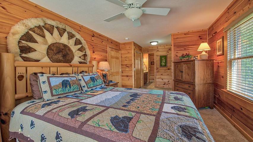 Log cabin for 8 people, with terrace, with pets in Maggie Valley