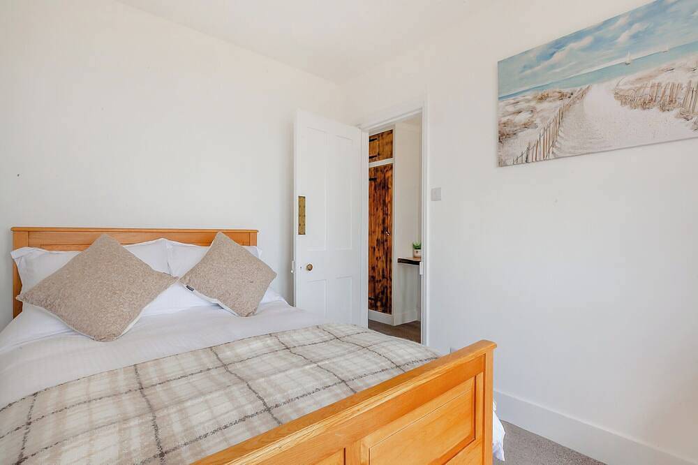 Stunning views of the English Channel and Brighton Marina. in Brighton Marina, Brighton