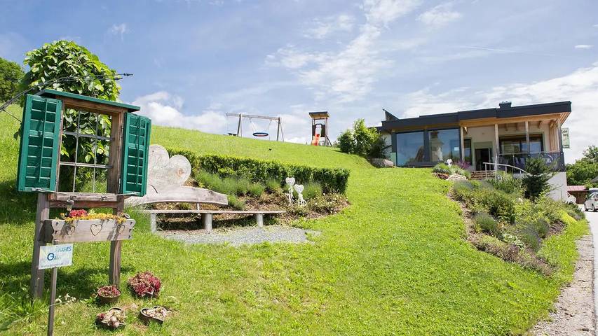 Ferienwohnung für 6 Personen, mit Garten und Sauna