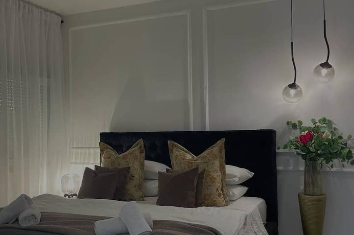 Charming Holiday home with private pool,teniss field Wifi... Imotski,Croatia in Imotski, Makarska Riviera